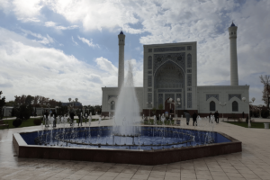 Lingula I Potovanje Uzbekistan Taskhent